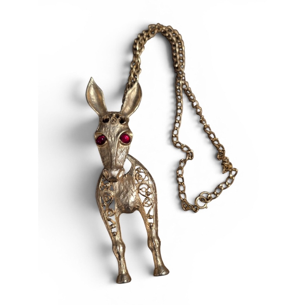 ⚜️16. Juliana Donkey Necklace